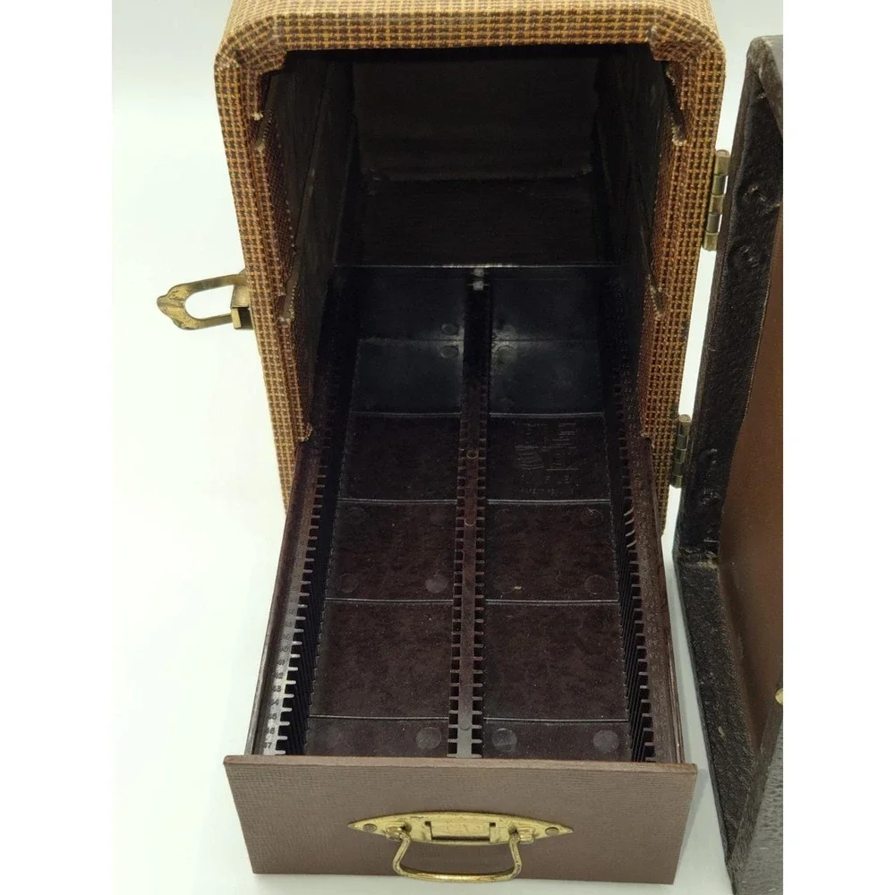 Barnett & Jaffe Baja 1950s 300 Slots Photo Slide Case‎ Missing Parts
